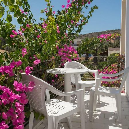 Kazakis Nikos Rooms Pitsidia Dış mekan fotoğraf