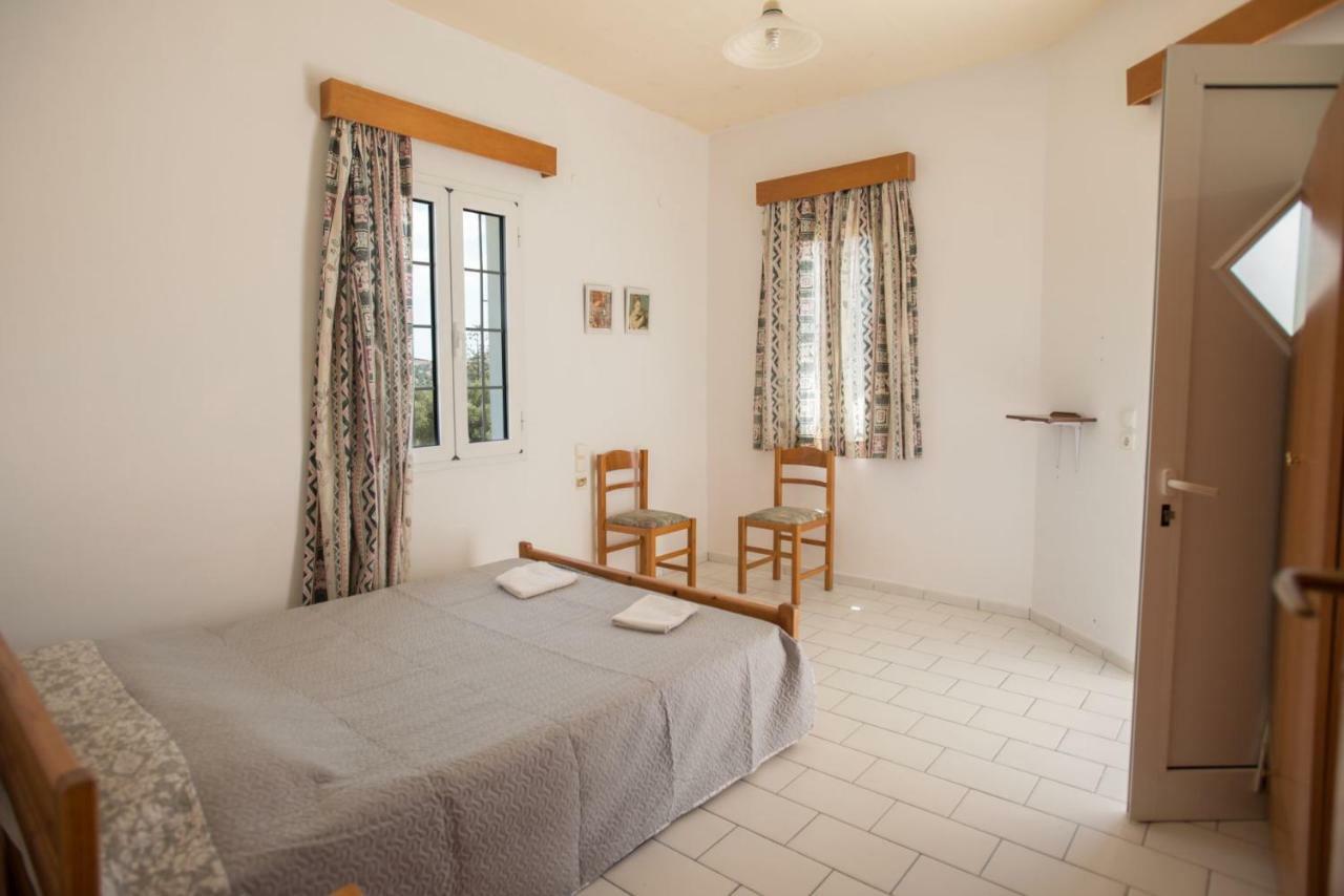 Kazakis Nikos Rooms Pitsidia Dış mekan fotoğraf