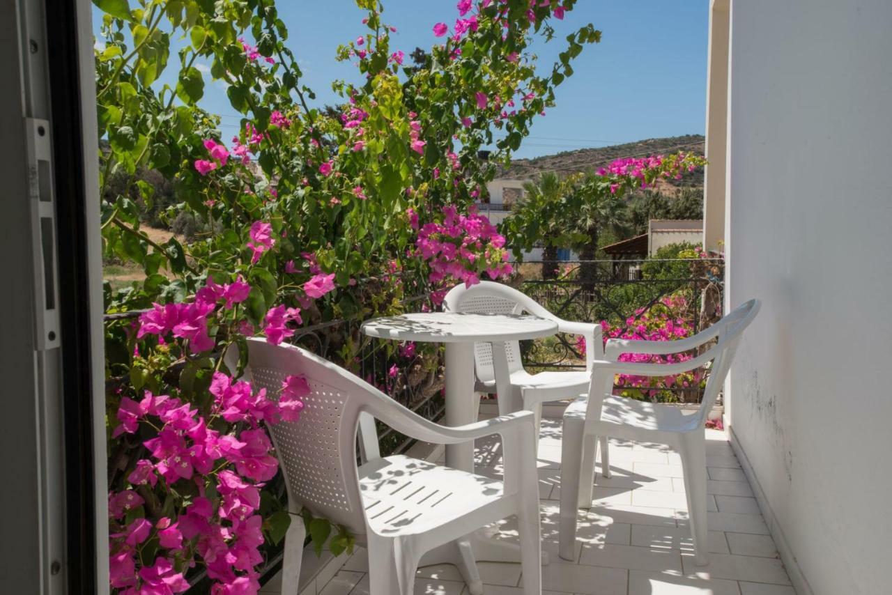 Kazakis Nikos Rooms Pitsidia Dış mekan fotoğraf